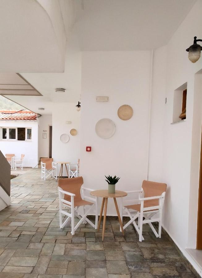 Idomeneas Apartments Суйя Екстер'єр фото