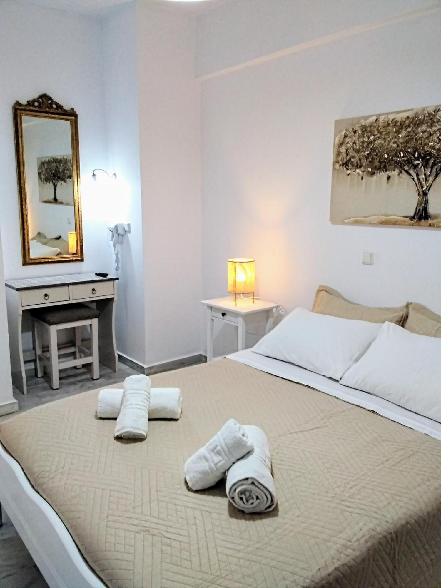 Idomeneas Apartments Суйя Екстер'єр фото
