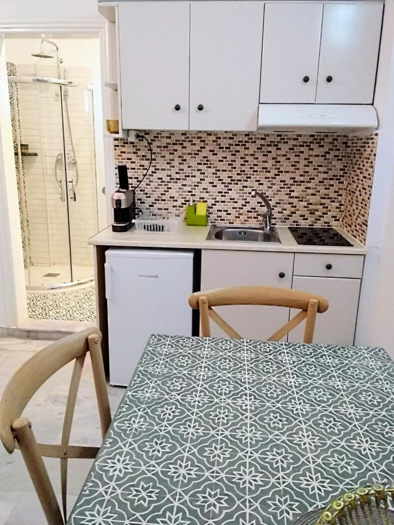 Idomeneas Apartments Суйя Екстер'єр фото